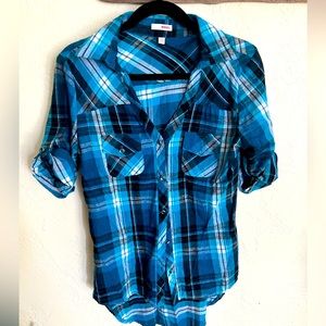 Vintage Bongo Long Sleeve Plaid Button Up This runs more like Medium